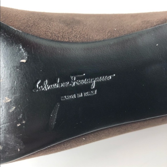 Salvatore Ferragamo Brown Suede Tortoise Heels 6 - Picture 4 of 8